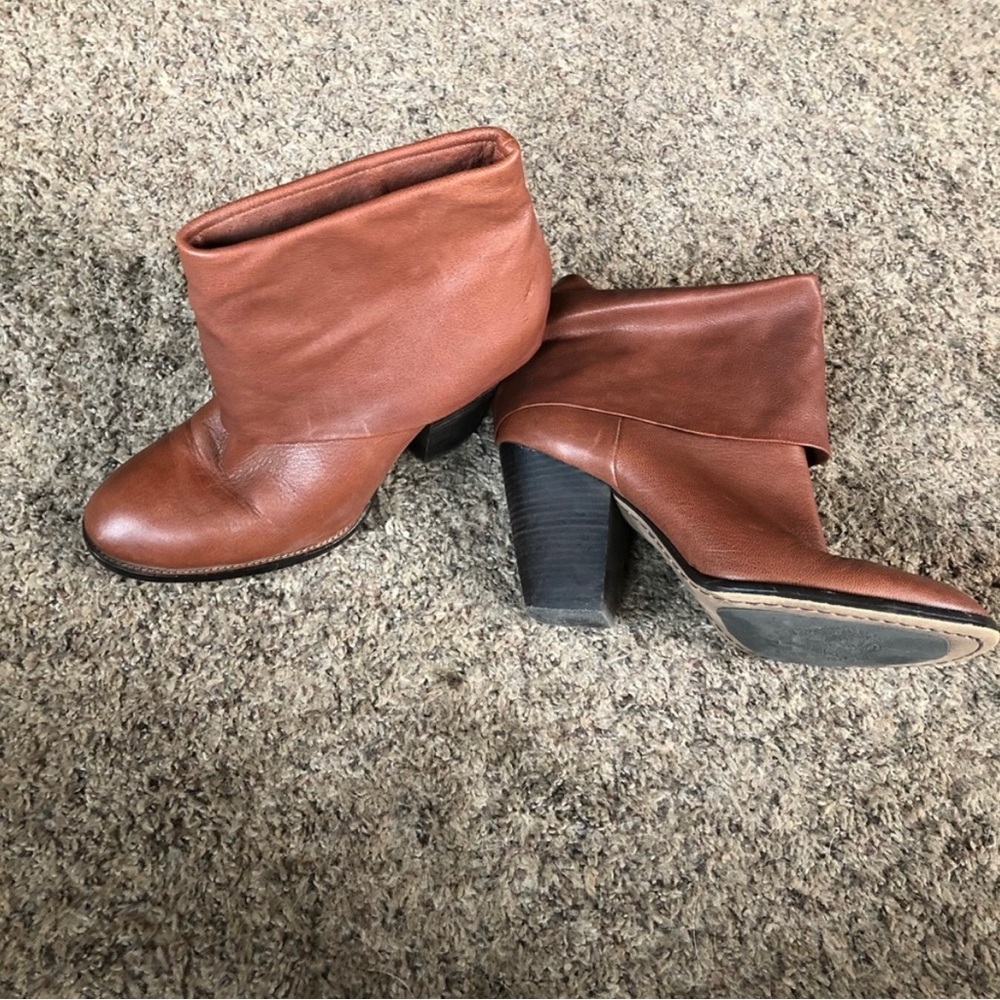Vince Camuto booties! Great condition